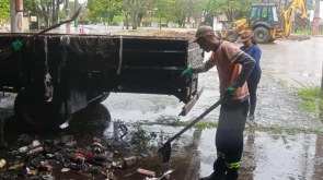 Taubaté: Prefeitura retira 7,6 toneladas de lixo e resíduos em posto abandonado no Quiririm