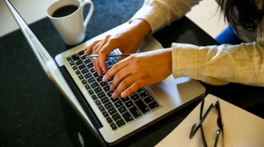 Escola do Trabalho tem qualificação gratuita sobre gestão da imagem profissional e pessoal