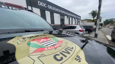 Polícia Civil prende quatro pessoas durante operação contra tráfico de drogas em Taubaté