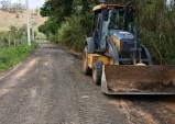 Prefeitura realiza manutenção em estradas rurais de Taubaté