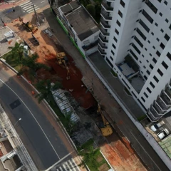 Taubaté: Prefeitura de Taubaté avança com obras antienchente na avenida do Povo