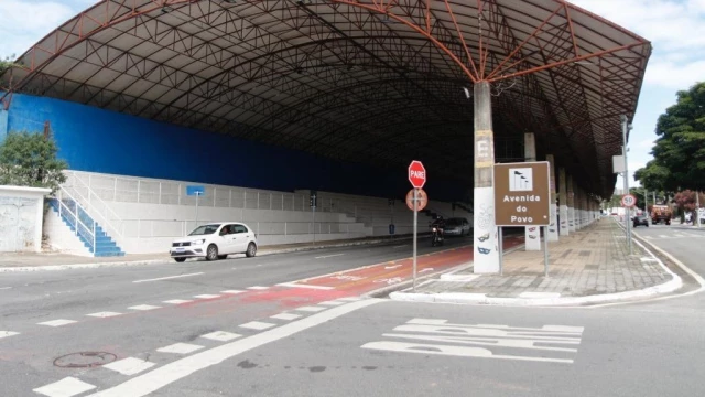 Trânsito terá alterações na região da Avenida do Povo durante a realização da Feira Literária Infantil de Taubaté