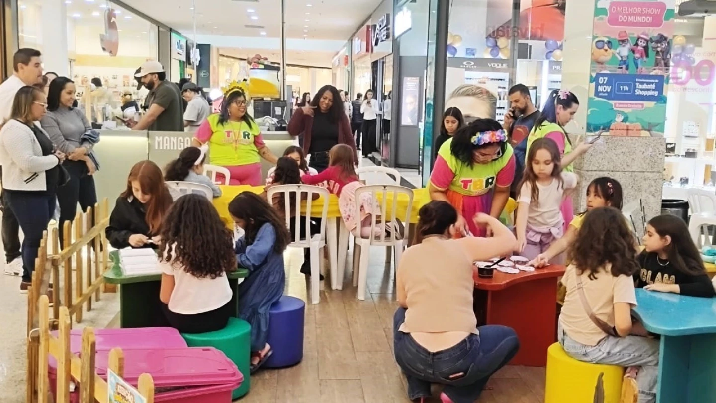 Mês das Crianças começa com Oficina de Squish e segue com atrações gratuitas no Taubaté Shopping