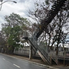 Taubaté: Rua Joaquim Távora tem interdição parcial para demolição de escadaria em Taubaté