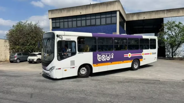 Taubaté: Paralisação de ônibus em Taubaté: sindicato anuncia fim da greve após depósito de salários