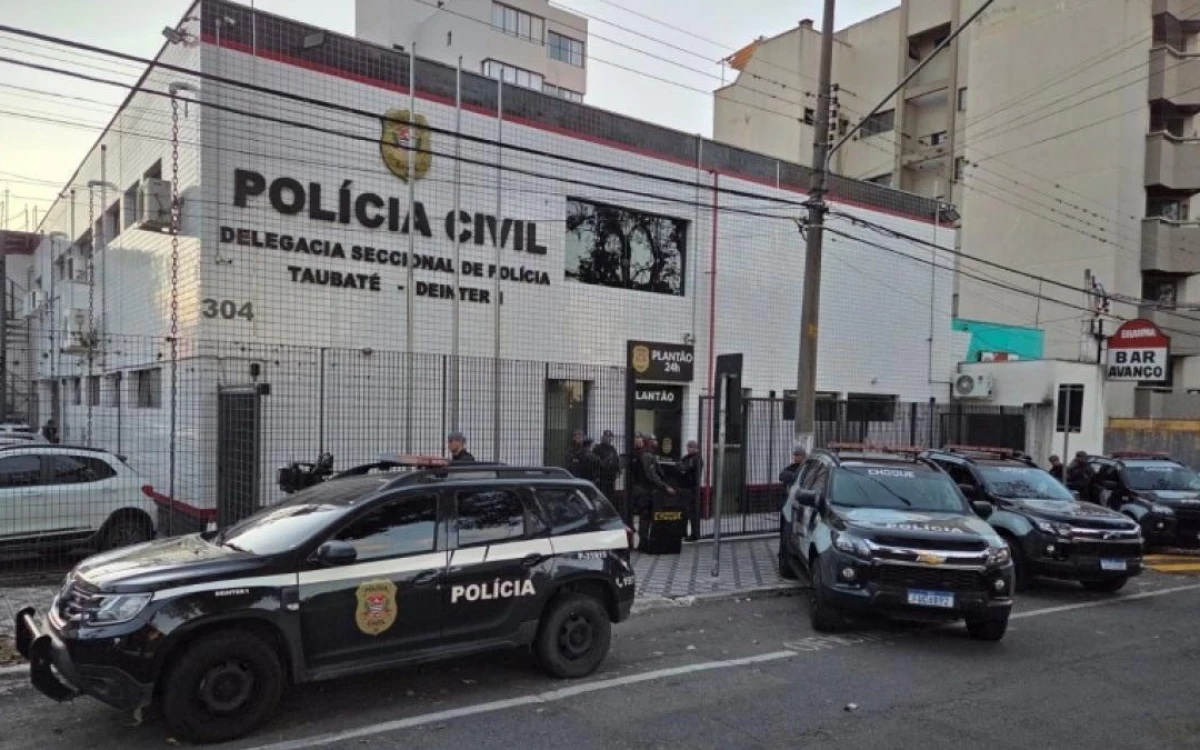Taubaté: Homem é morto a tiros e facadas em Taubaté