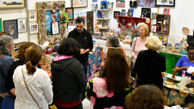 Participantes do PAIE UNITAU exploram história e acessibilidade do Centro Cultural de Taubaté
