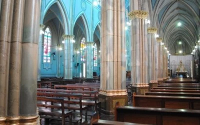 Foto de Santuário e Praça Santa Terezinha