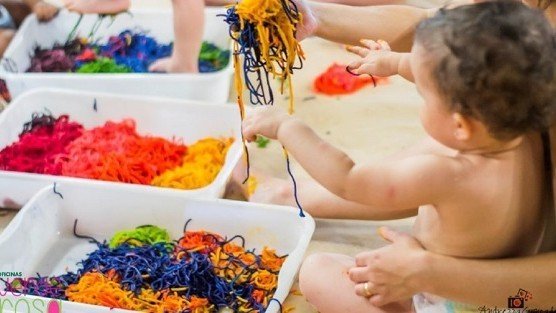 Oficina - Construção de Massinha Artesanal e Macarrão Colorido