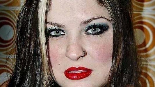 Show com a cantora Twyla e Banda