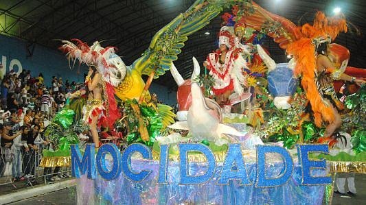 Desfile - Império Central da Mocidade Alegre