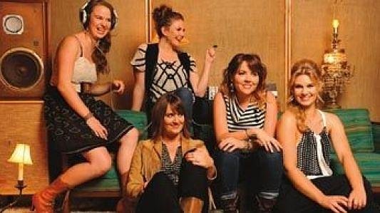 Della Mae (EUA)