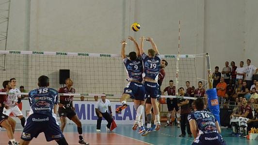 Vôlei: Taubaté x Maringa