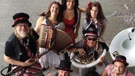 POIN - Pequena Orquestra Interativa