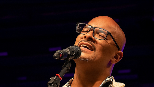 Show Musical Canta Vander Lee