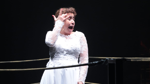 Espetáculo de Teatro - Luvas e Anéis