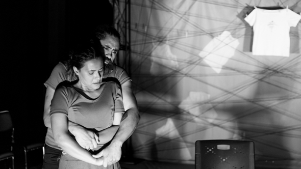 Espetáculo Teatral - Negras Sementes