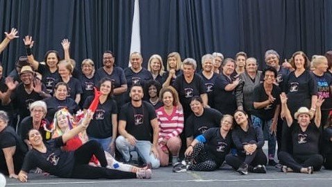 Espetáculo "Uma Viagem pela Cultura Brasileira através da Dança"