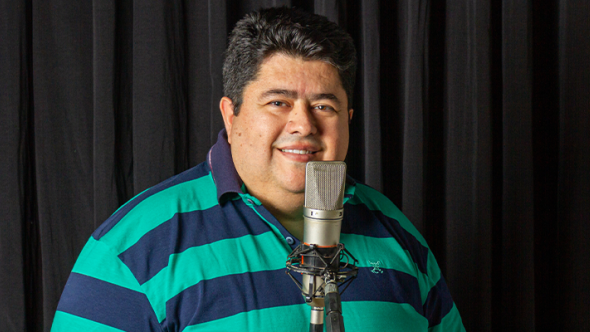 André Bolela em Quarteto apresenta Show Tudo Azul em Taubaté