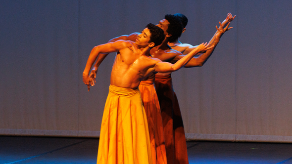 Espetáculo de Dança Programa Duplo: FOUR SEASON FOR THREE E QUE TAL O IMPOSSÍVEL?