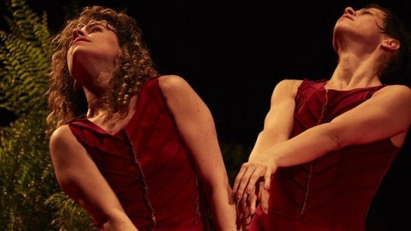 Espetáculo de Dança Mulher Do Fim Do Mundo - Sesc Taubaté