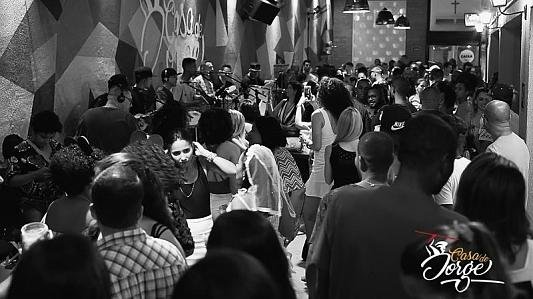 Pagode de Domingo com Brilho no Olhar e grupo Makossa
