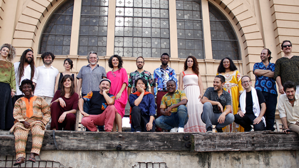 Apresentação Musical Orquestra Mundana Refugi