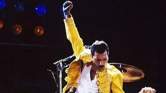 Queen + Especial Pop Rock | Banda Lado B