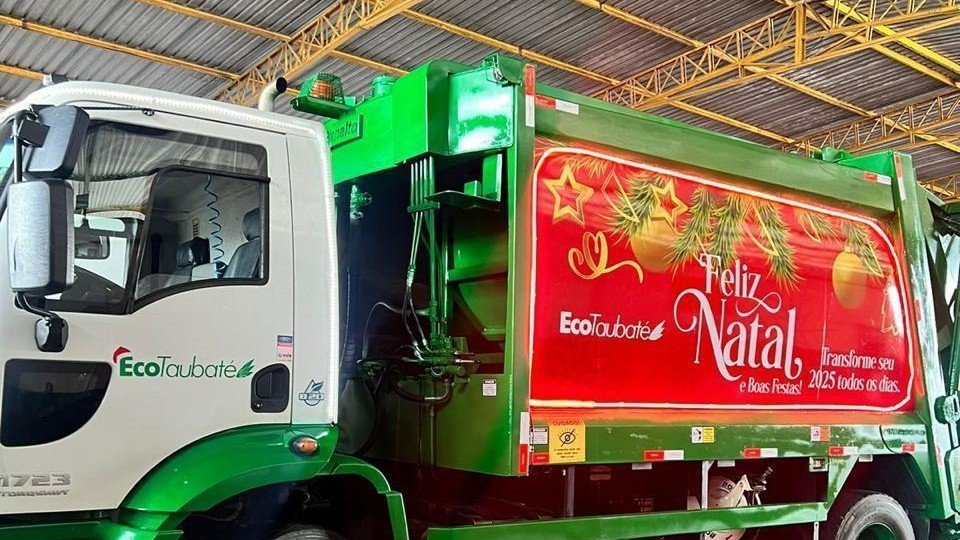 Tradicional Carreata de Natal de Luzes da EcoTaubaté