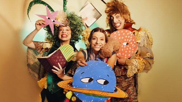 Espetáculo Teatral Planeta Pelúcia