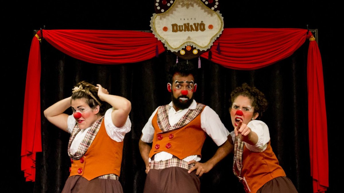 Espetáculo Teatral "É mesmo uma Palhaçada" - Sesc Taubaté