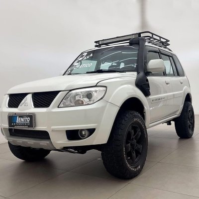 Taubaté: MITSUBISHI PAJERO TR4 FLEX HP 2012