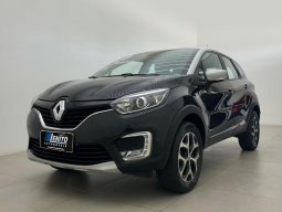 Foto RENAULT CAPTUR 16 BOSE 2021