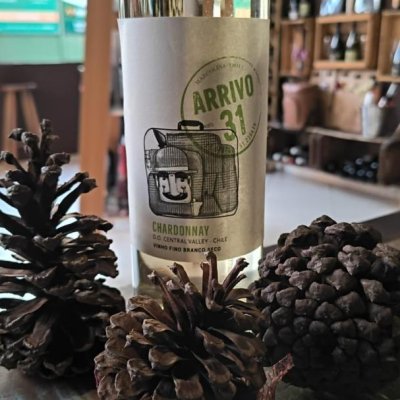 Taubaté: Vinho Branco Chardonnay Arrivo31