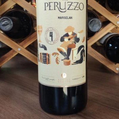 Taubaté: Vinho Tinto  Peruzzo(MARSELAN)