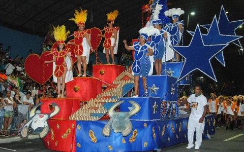 Desfile do Acadêmicos da Santa Fé