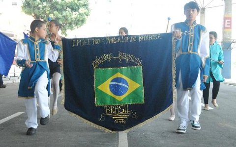  Banda Comunitária Chácara Reunidas - Taubaté