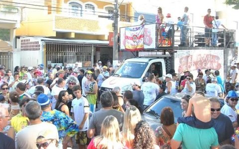 Bloco Vai Quem Quer
