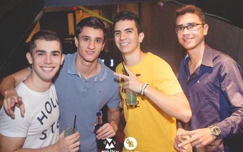 Festa do neon - monk e evox - 17/04/2015 - mutley