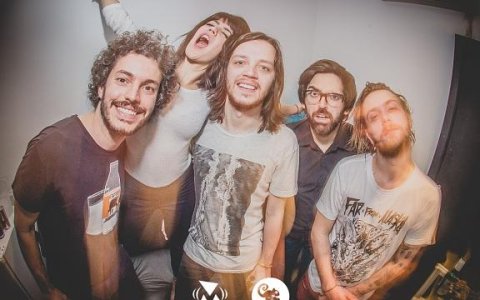 Supercombo e Banda Like a Box