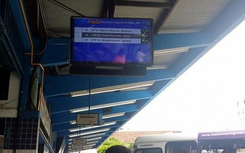 Painéis eletrônicos na Rod. Velha 