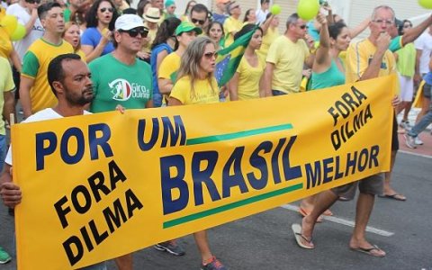 Manifestação pelo impeachment 