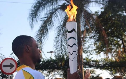 Passagem da Chama Olímpica em Taubaté