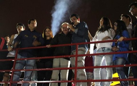 Comemoração de Ortiz Jr. na Avenida do Povo