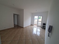 Apartamento Condomínio Recanto Tropical