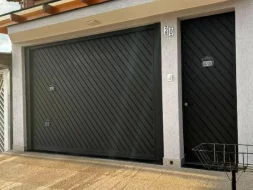 Sobrado 3 dormitórios com Área Gourmet e Jacuzzi no Parque Urupês