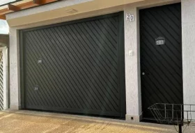 Foto Sobrado 3 dormitórios com Área Gourmet e Jacuzzi no Parque Urupês