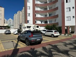 Apartamento com 2 dormitórios à venda, 70 m² por R$ 320.000,00 - Barranco - Taubaté/SP