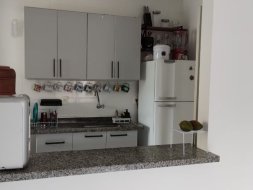 Apartamento com 2 dormitórios para alugar, 72 m² por R$ 2.150/mês - Centro - Taubaté/SP