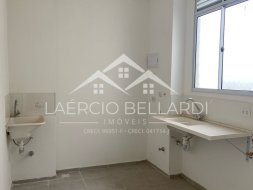 Apartamento no bairro Granjas Santa Terezinha, em Taubaté